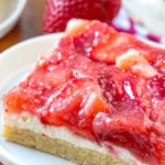 STRAWBERRIES AND CREAM DESSERT BARS